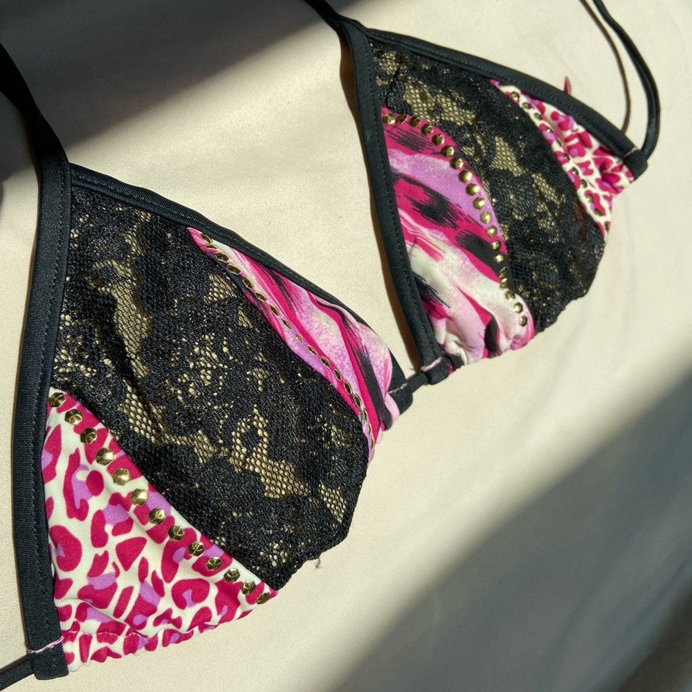 Multiprint Black, Pink and Lace Bikini Top